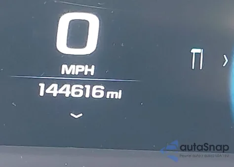 2017 Chevrolet Suburban Lt z USA, uszkodzony, nr VIN 1GNSKHKC0HR382294